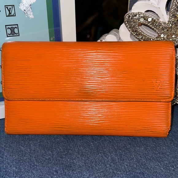LV International Orange Epi long wallet - Picture 2 of 12